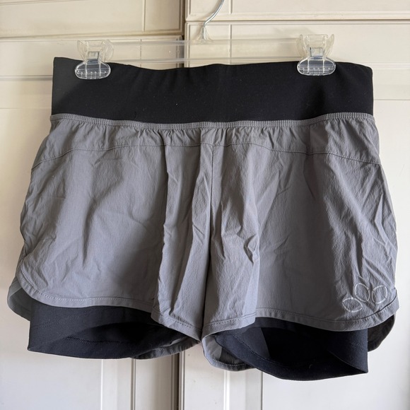 REI Pants - REI Co-op Active Running Shorts Womens Small Gray Black Athletic Gym